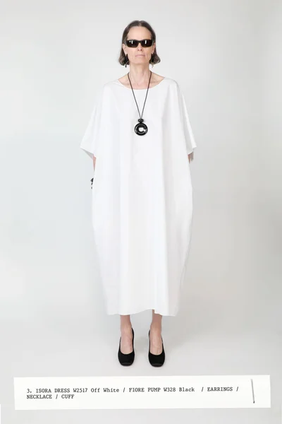 Look 3